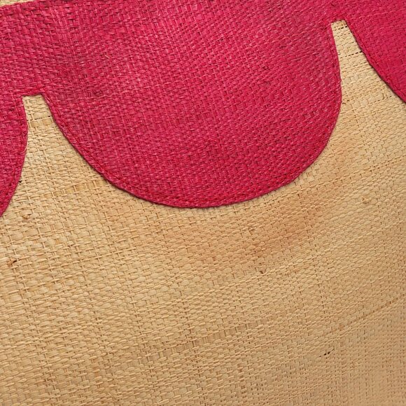 Natural Jute Tote Bag With Red Scallop Design & Wooden Ring Handles - Picture 10 of 16